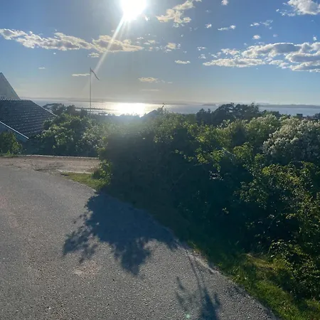 Feriehus House With Large Garden, Near The Sea In Saltnes Fredrikstad